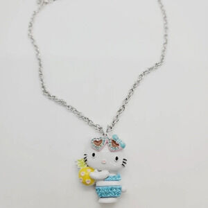NWOT Hello Kitty Necklace